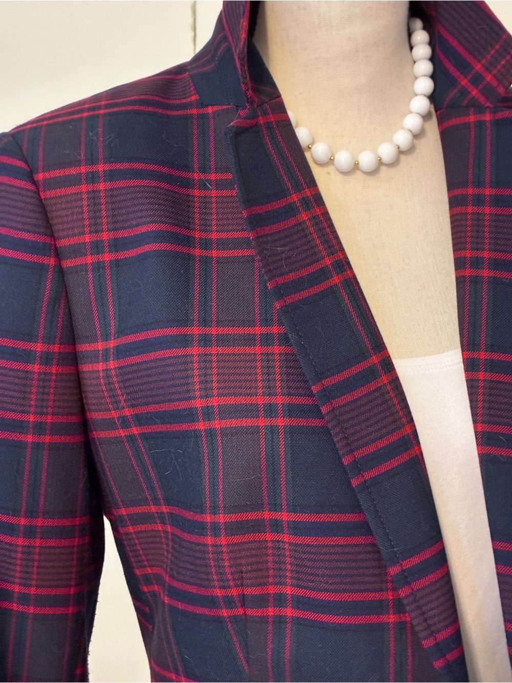 Tommy Hilfiger Light Weight Red and Blue Plaid All Season Jacket/Blazer
